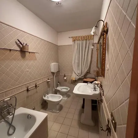 Holiday home Mare 500m, Giardino, Gazebo, Bbq, Ping Pong E Bici *